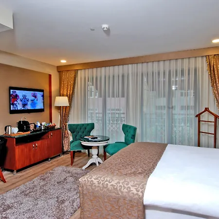 Dosso Dossi Old Otel 4*