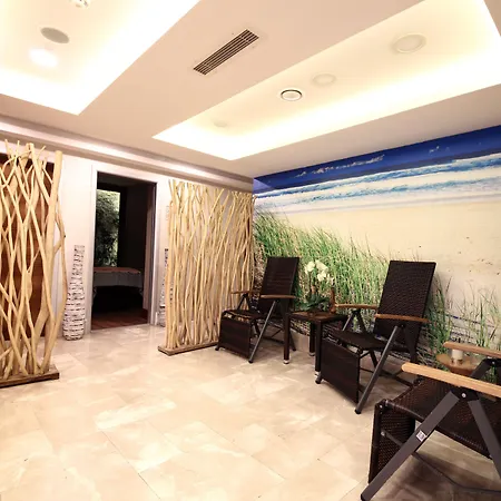 Dosso Dossi Old Hotel 4*