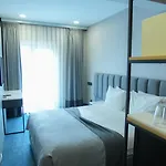 Dosso Dossi Old 4*